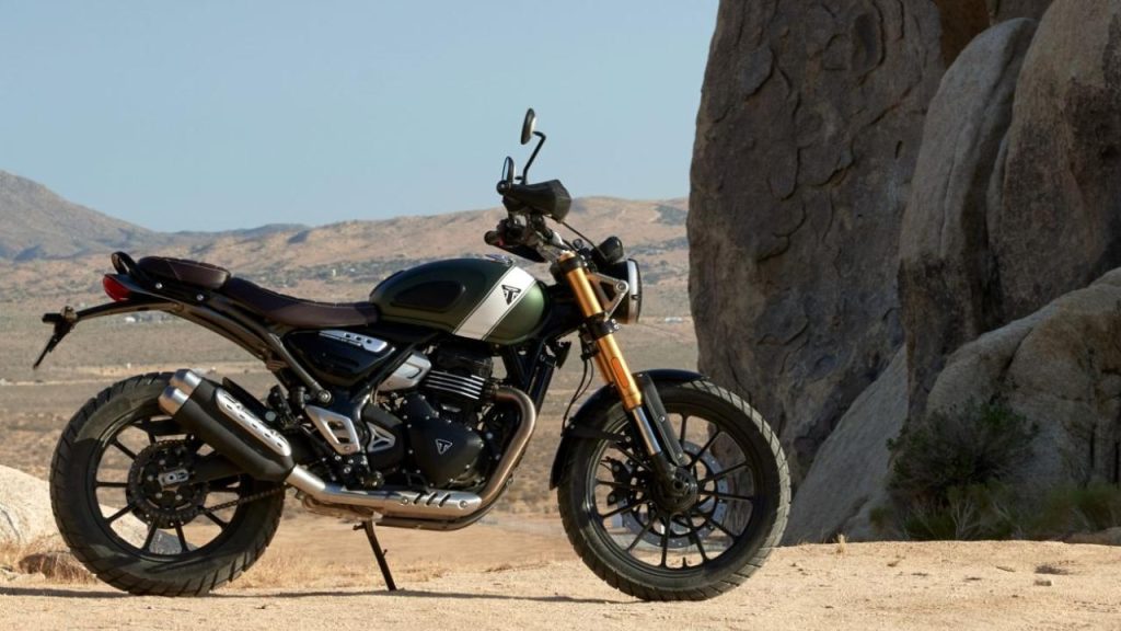 Triumph Scrambler 400X Launch: नए रंग, नए लुक और दमदार फीचर्स, जानिए इस बाइक की कीमत और डील्स!
