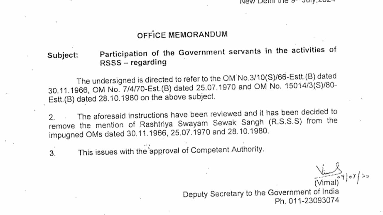 Participation of the Government Servants in RSSS activities: DOPT O.M